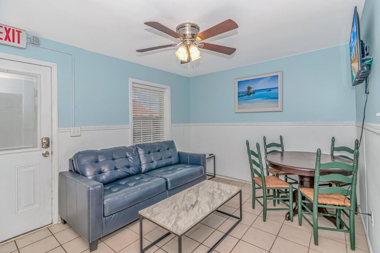 125 Atlantic Avenue Unit E - Pet Friendly! Walk To The Beach And Pier!1Br -1Ba - Sleeps 2-4 Guests! Myrtle Beach Exterior foto