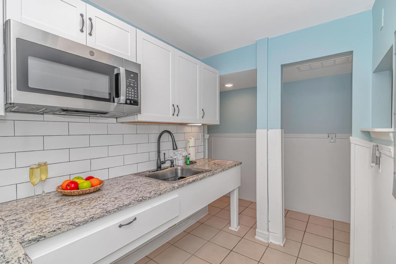 125 Atlantic Avenue Unit E - Pet Friendly! Walk To The Beach And Pier!1Br -1Ba - Sleeps 2-4 Guests! Myrtle Beach Exterior foto